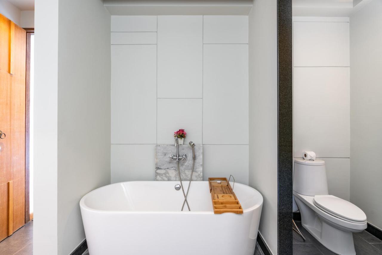 Beautiful Comfortable And Fully Equipped Big Pool Villa With 65Inch Smart Tv Located Near Popular Bangtao Beach And Laguna Bang Tao Plajı Dış mekan fotoğraf
